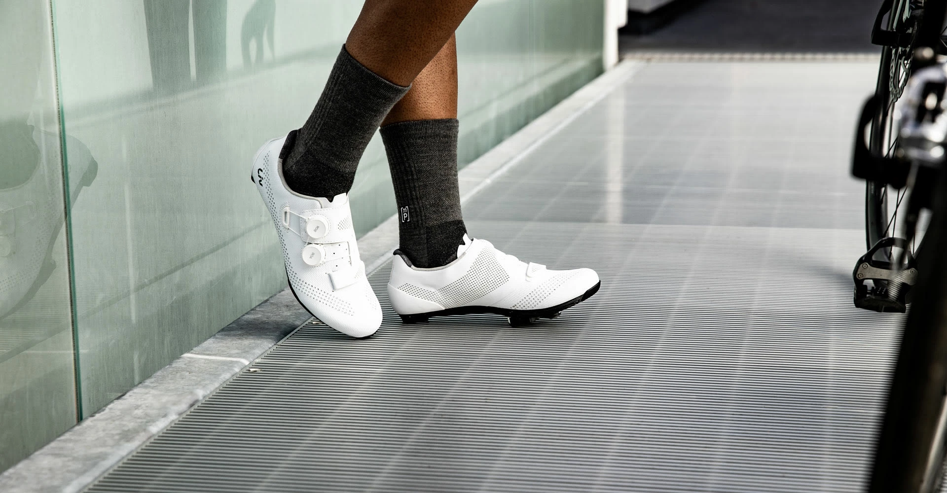 Basketball and Court Shoes Sales Store -Basketball and Court Shoes Sales Store FootwearGuide Banner